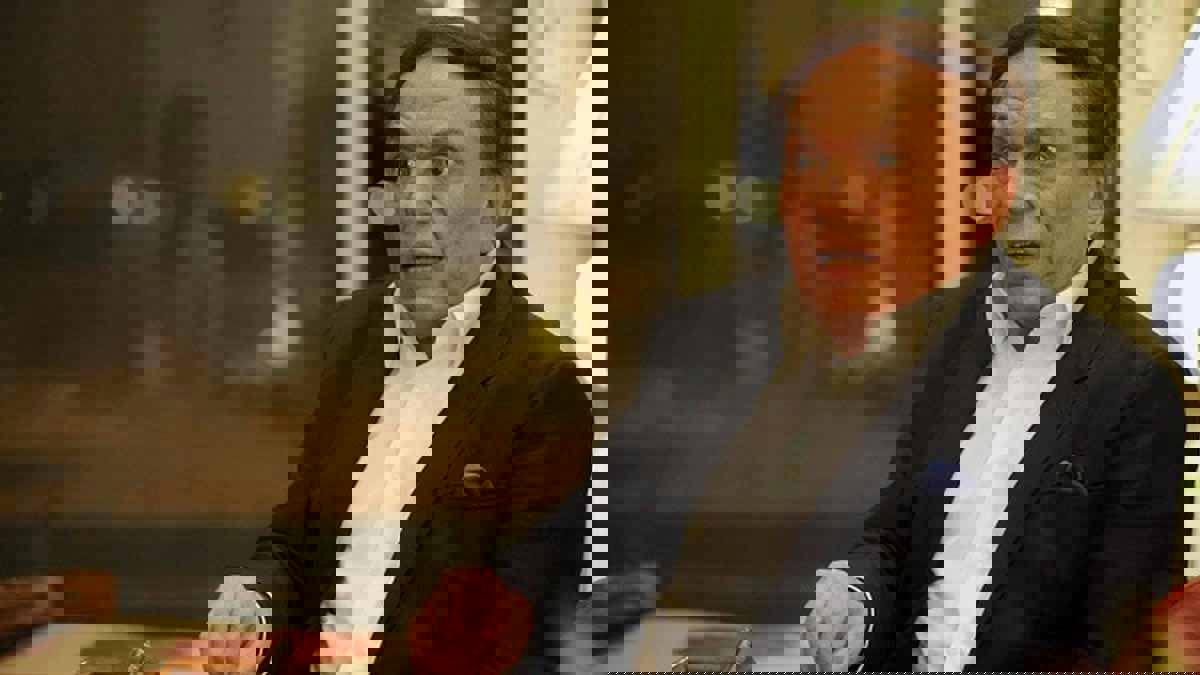 هل تتسبب الحالة الصحية للزعيم بخروج "فالنتينو" من ماراثون دراما رمضان؟