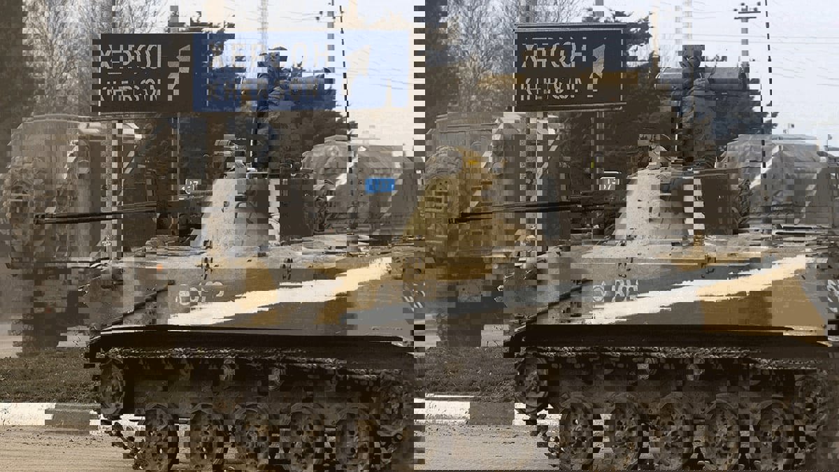 زيلينسكي يتهم روسيا بإطلاق 36 صاروخًا على أوكرانيا 