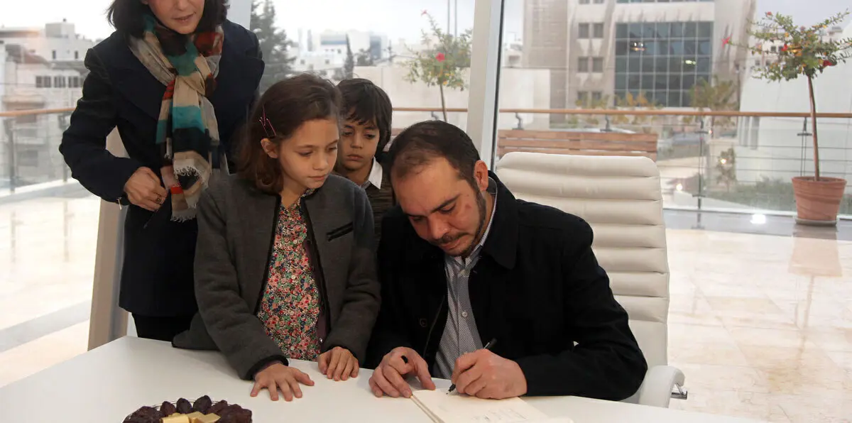 أخ العاهل الأردني الأمير علي يعلن إحالته إلى التقاعد من الجيش