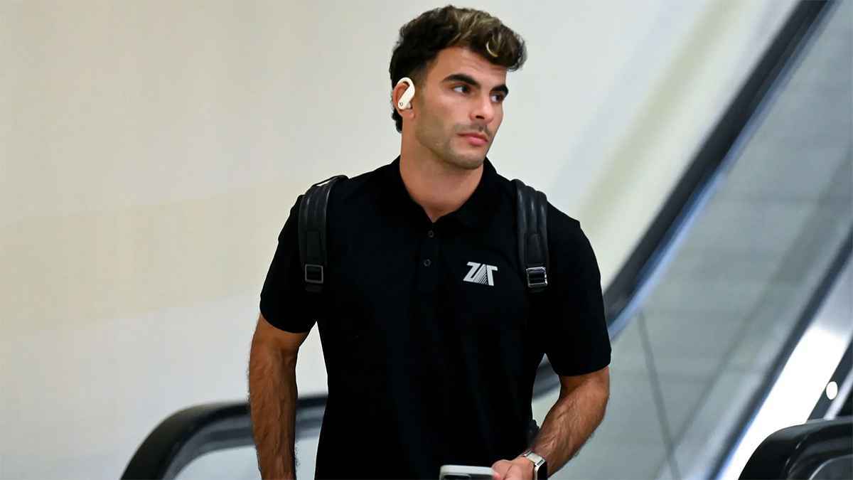 مفاجأة مدوية حول مشاركة زيزو في مباريات الزمالك