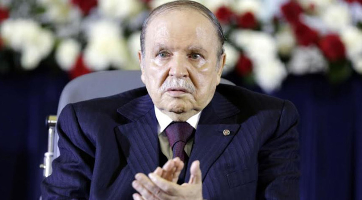 بوتفليقة يدير ظهره لدعاة إحالة جبهة التحرير إلى المتحف