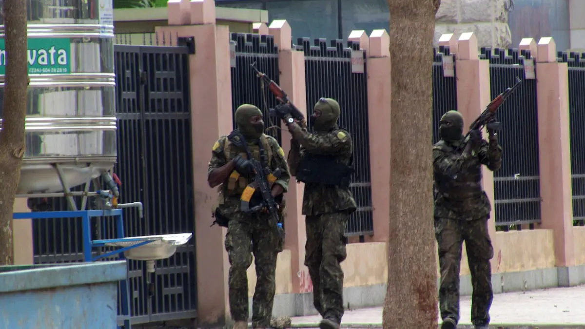 قادة‭ ‬انقلاب غينيا يستدعون الوزراء للاجتماع.. ويتوعدون: عدم الحضور يعتبر تمردا