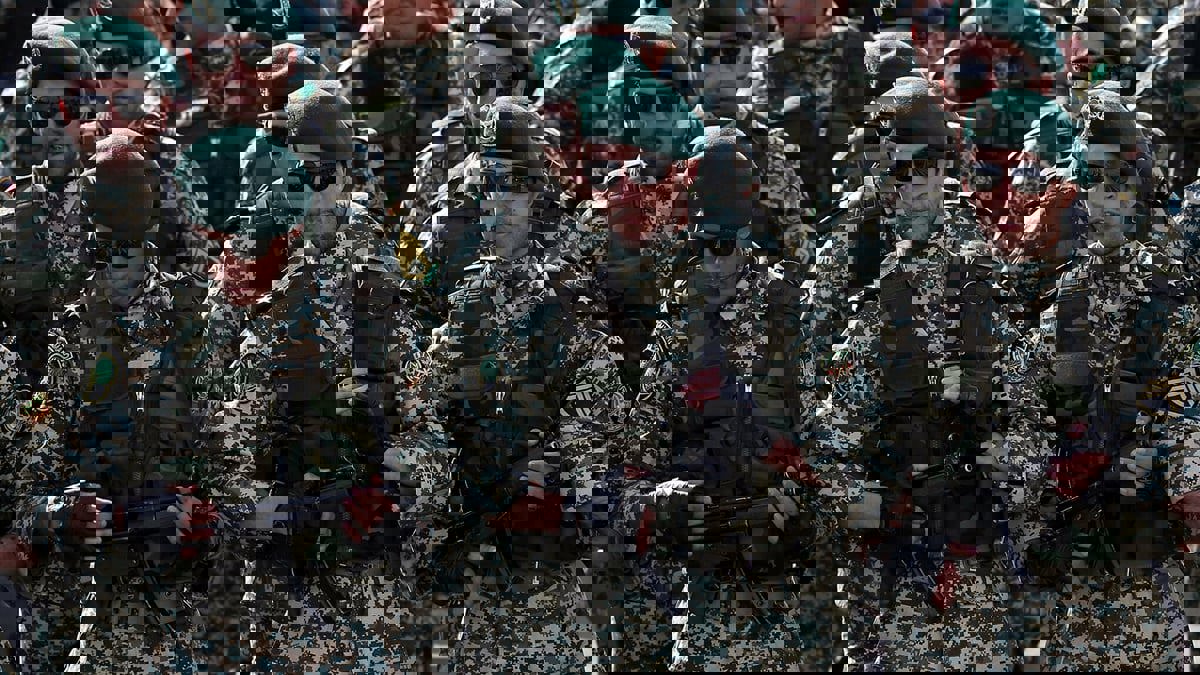 دراسة تكشف أسباب الضعف في أداء أجهزة الاستخبارات الإيرانية