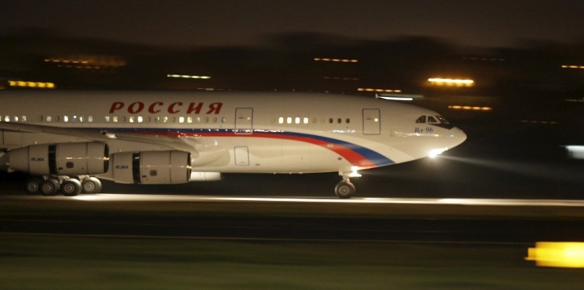 اكتمال نقل حطام الطائرة الروسية إلى مطار القاهرة‎