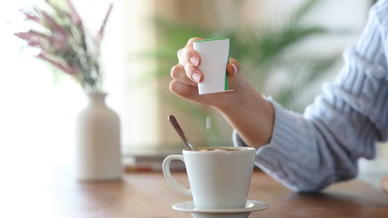 مُحلّيات شائعة تسبب الغازات أكثر من غيرها