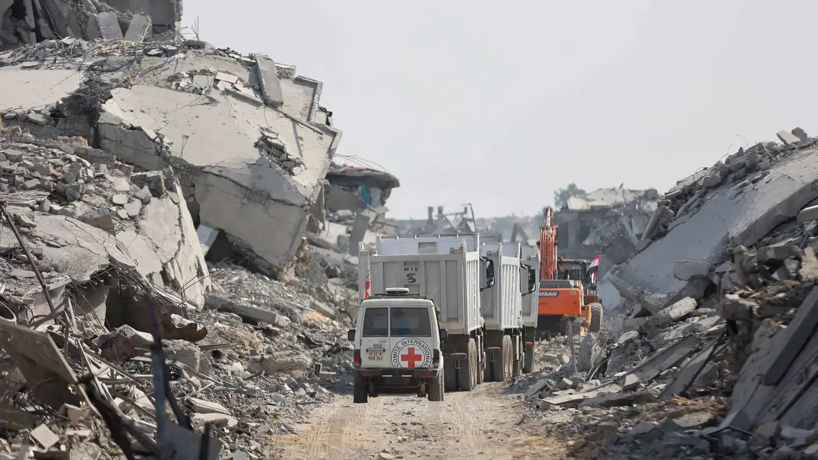 بشرط تسليم سلاحهم.. إسرائيل توافق على عودة عناصر حماس العالقين في الخط الأصفر