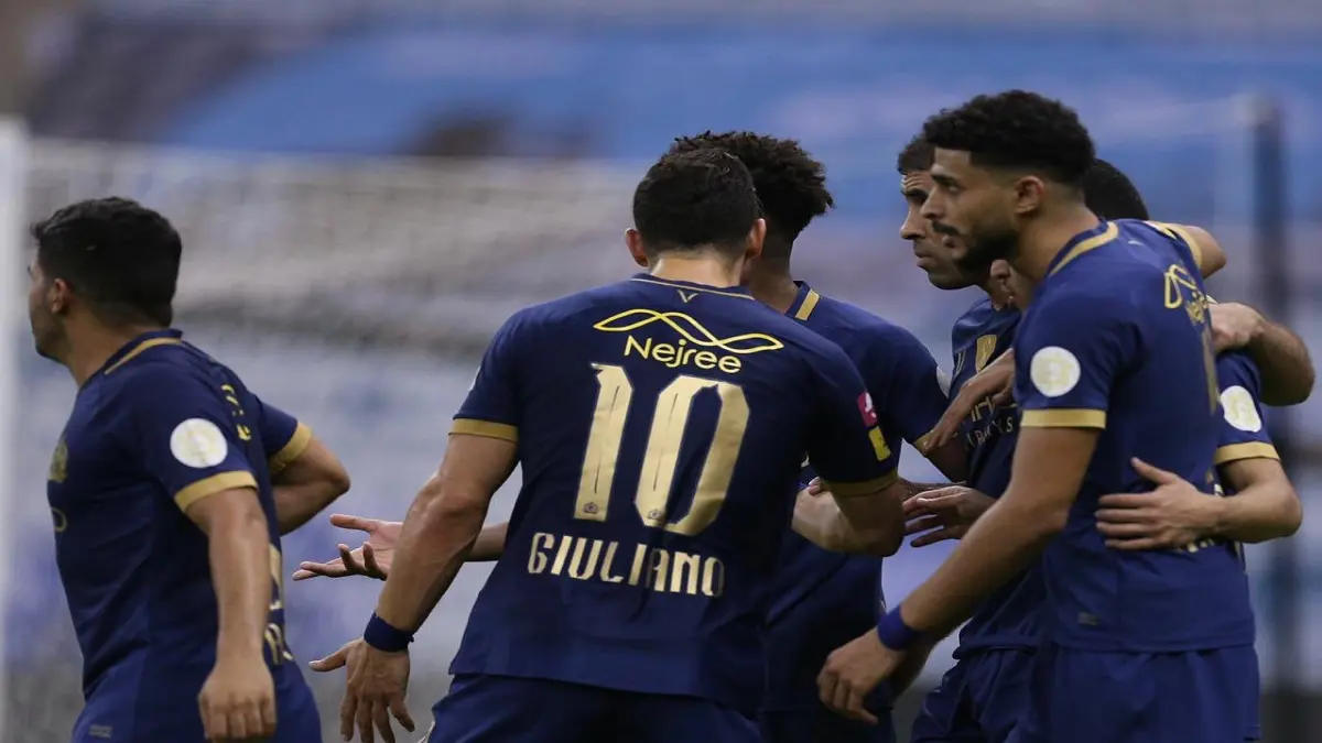 ردة فعل غريبة من بيتروس تجاه عبدالله المعيوف بعد هدف الغنام (فيديو)‎