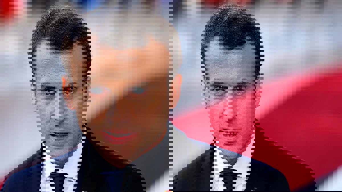 ماكرون يعتزم زيارة العراق لبحث إعادة الإعمار