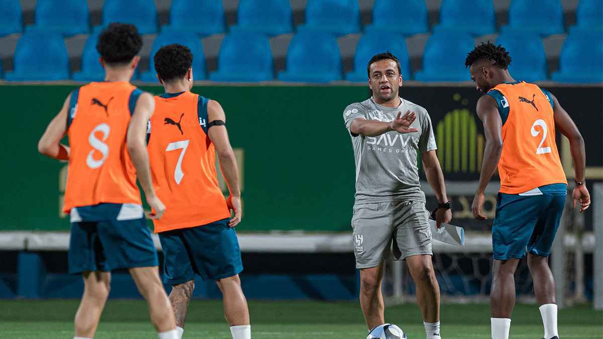 ما حقيقة عدم حصول محمد الشلهوب على شهادة "برو"؟ (فيديو)