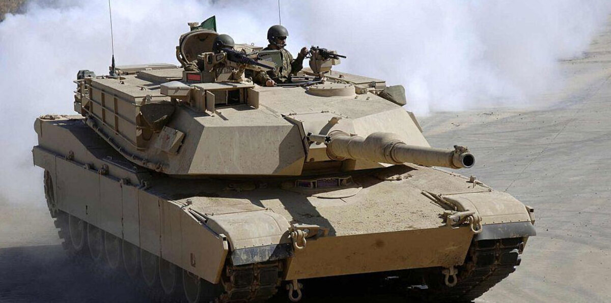 مقتل 7 مدنيين خلال تصدي دبابة لسيارة ملغومة شمال سيناء