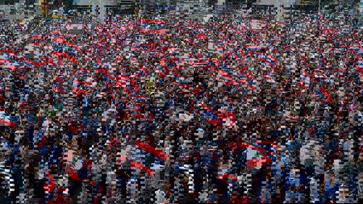 كيف ردّ المتظاهرون في لبنان على "إصلاحات الحريري"؟