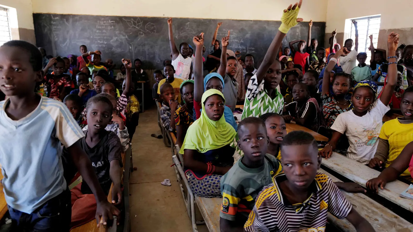 لانعدام الأمن.. إغلاق قياسي للمدارس في غرب ووسط أفريقيا