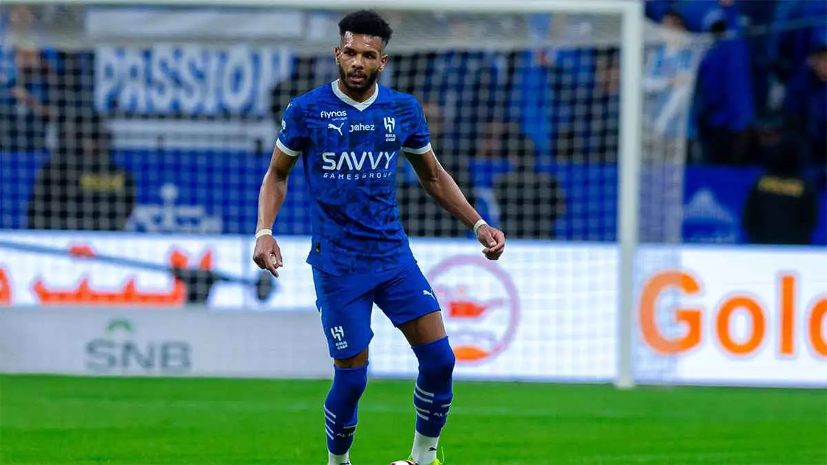 هل ينتقل البليهي إلى النصر ردا على صفقة لاجامي والهلال؟ (فيديو)