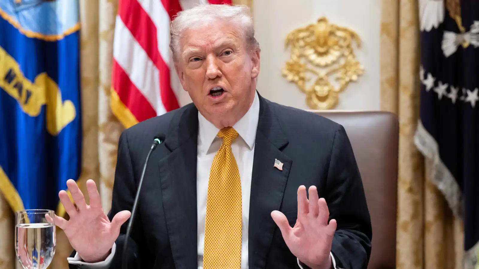 ترامب يزيل الرسوم الجمركية عن مجموعة واسعة من واردات الأغذية