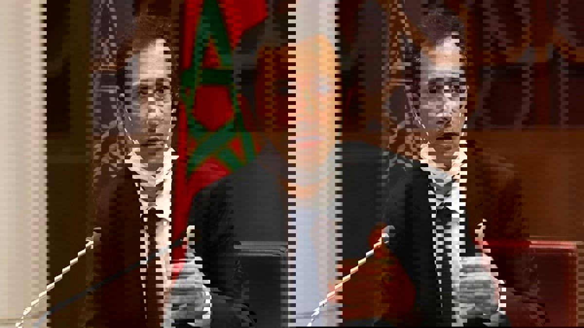 الحكومة المغربية تسعى لزيادة الإيرادات الضريبية لخفض العجز المالي