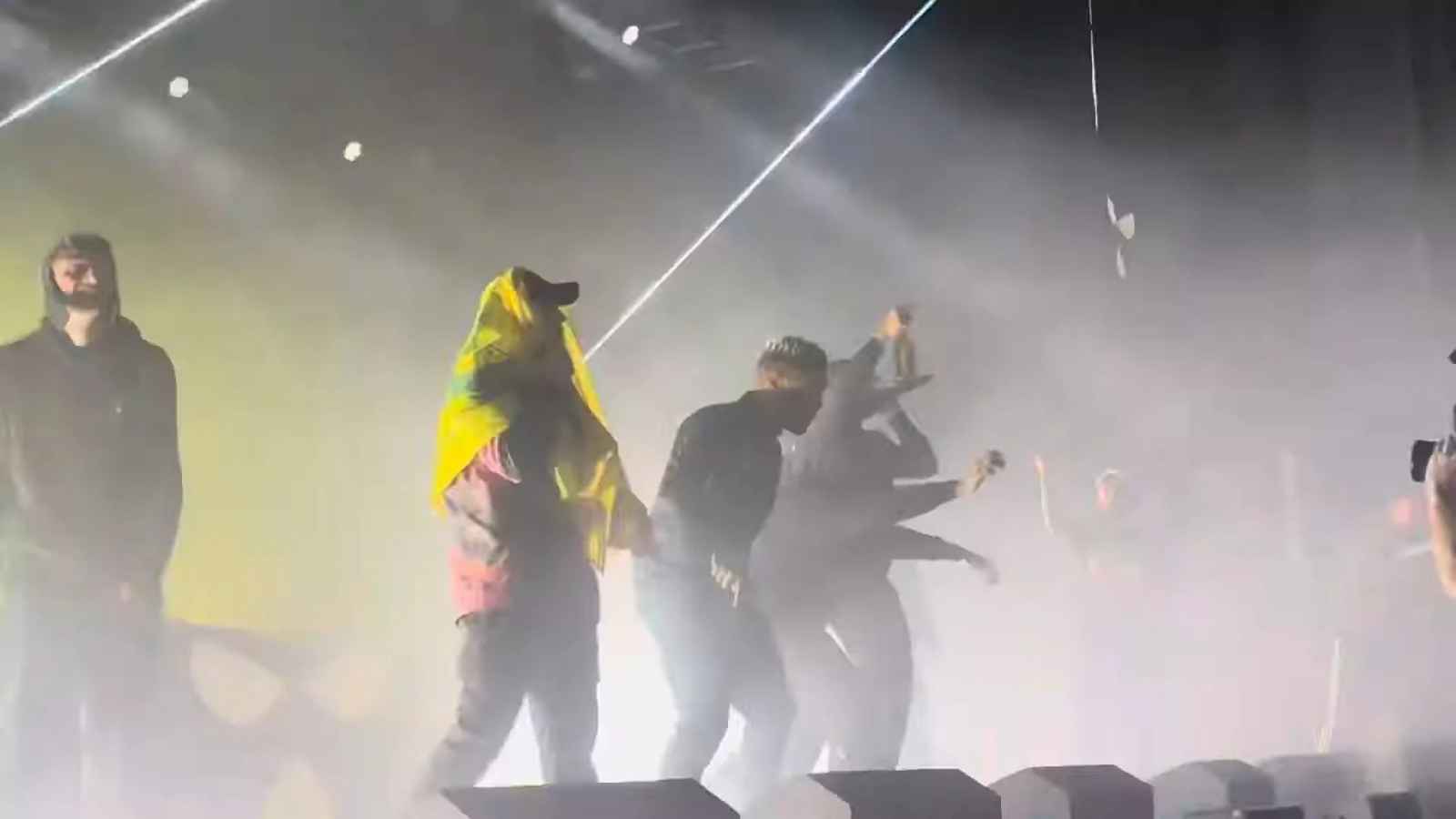 بريطانيا توجه تهمة الإرهاب لعضو فرقة راب أيرلندية بسبب "حزب الله"