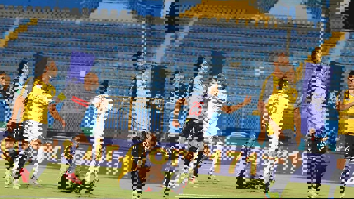 الزمالك يتوج بالدوري المصري للمرة الـ13 في تاريخه بالفوز على الإنتاج الحربي