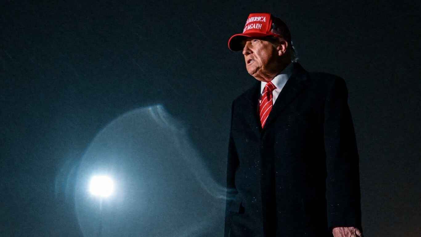 ترامب يكرر "ادعاءه": بايدن تم إعدامه في 2020