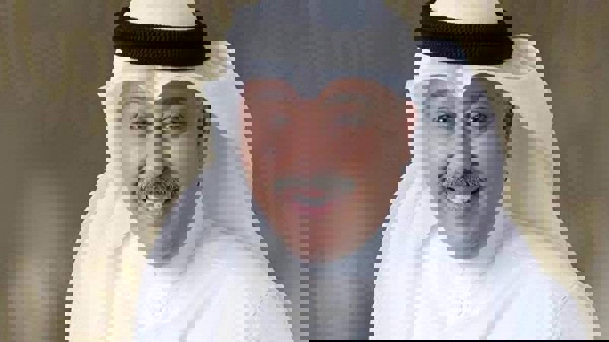 الفنان حسن البلام يطلب السماح له بالعودة من الرياض إلى الكويت (فيديو)