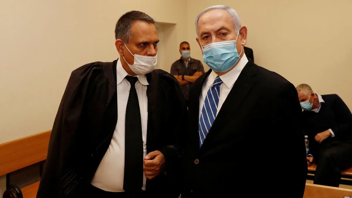 نتنياهو من داخل المحكمة: الهدف هو إسقاطي (صور)