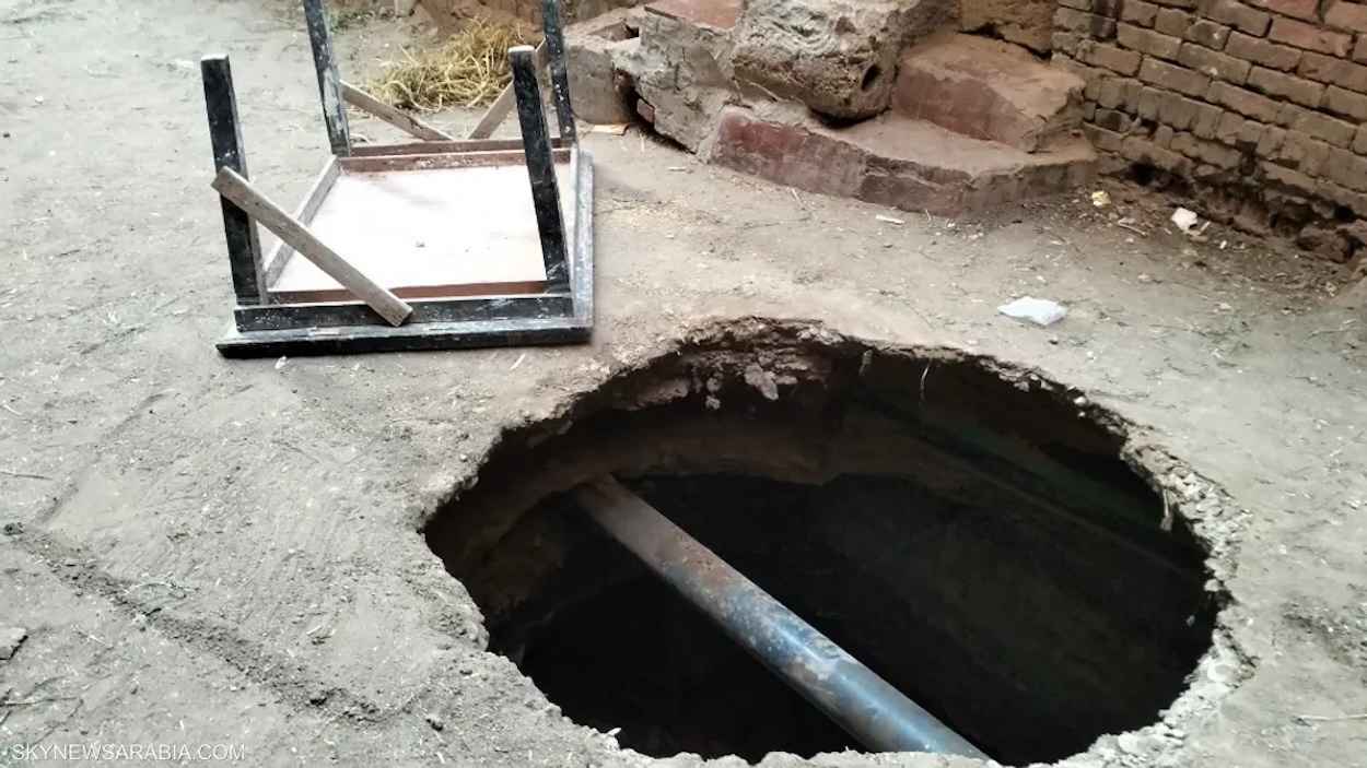 مصر.. كشف ملابسات وفاة عامل داخل حفرة تنقيب عن الآثار في الهرم