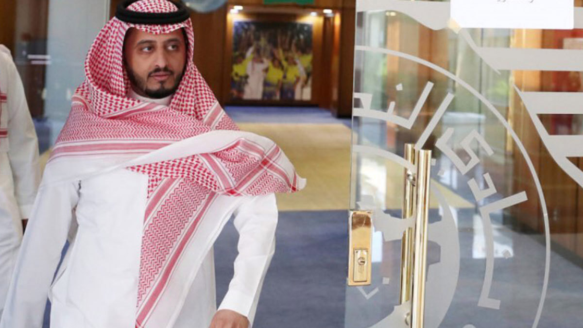 مسؤول سابق في نادي النصر السعودي يقاضي إعلاميًا رياضيًا 