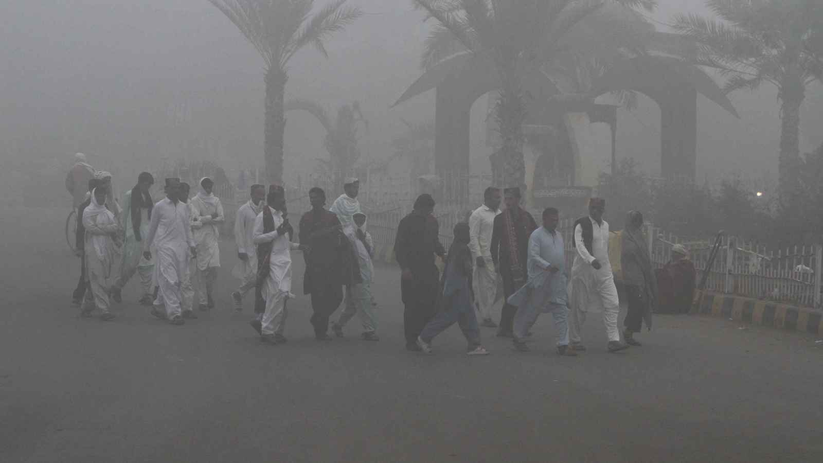 إقليم في باكستان يحظر حفلات الزفاف "شهرين في العام"