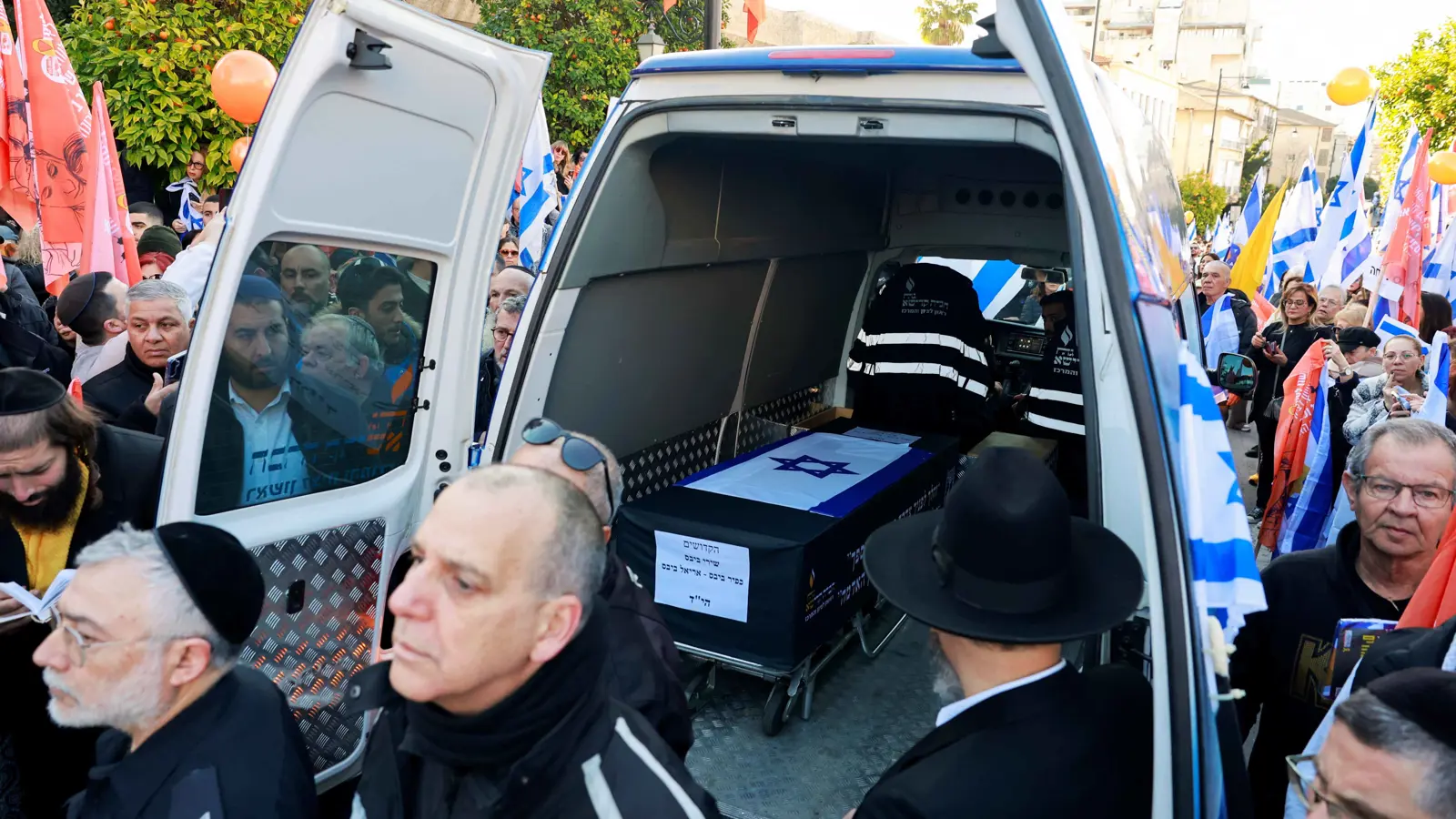 طرحان إسرائيليان "شائكان" لمعضلتي مستقبل غزة ومصير حماس