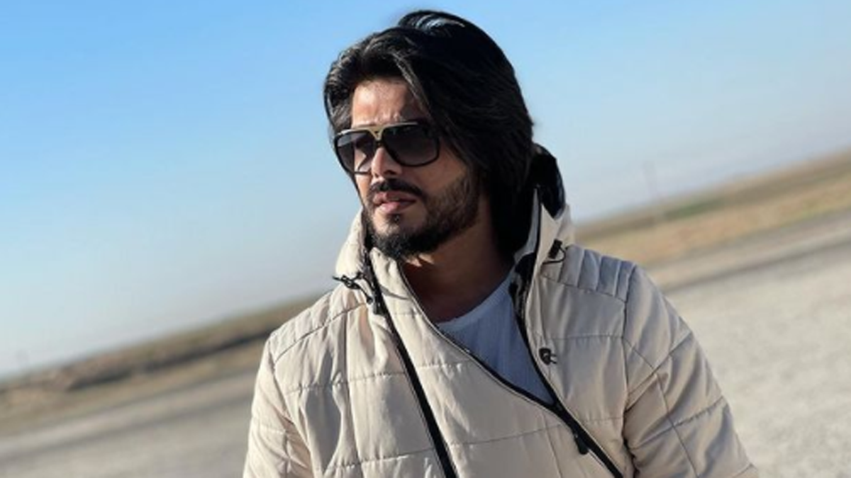 علي يوسف يعتزل الفن والغناء