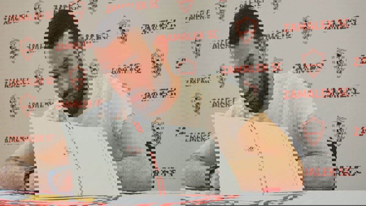 ''الجلسة انتهت بالصوت العالي".. شوبير يكشف كواليس فشل مفاوضات الزمالك مع فيوتشر لضم عمر كمال