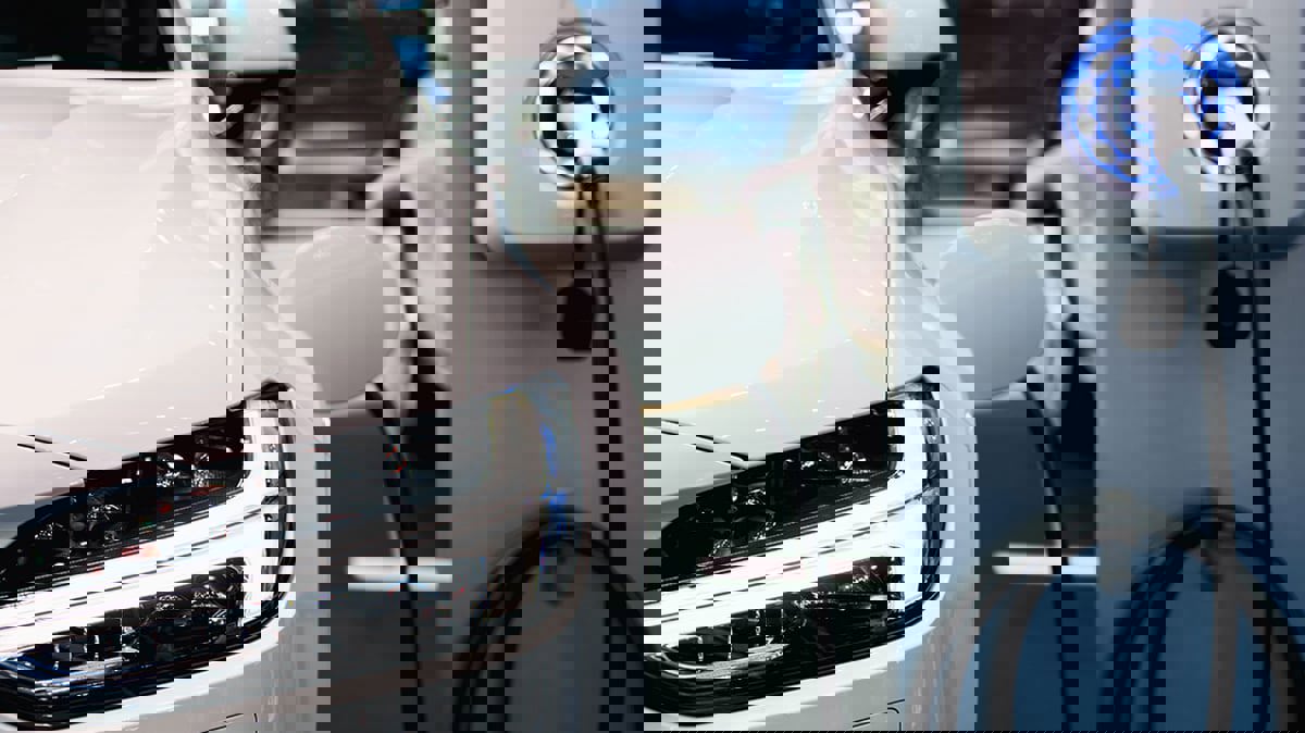 الحصاد التقني.. تطوير السيارات الكهربائية يخطو بتسارع في 2022