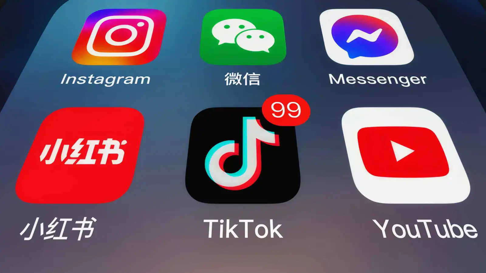 “تيك توك” يغير لغة الصحة النفسية.. وتحذيرات من تبسيط المصطلحات