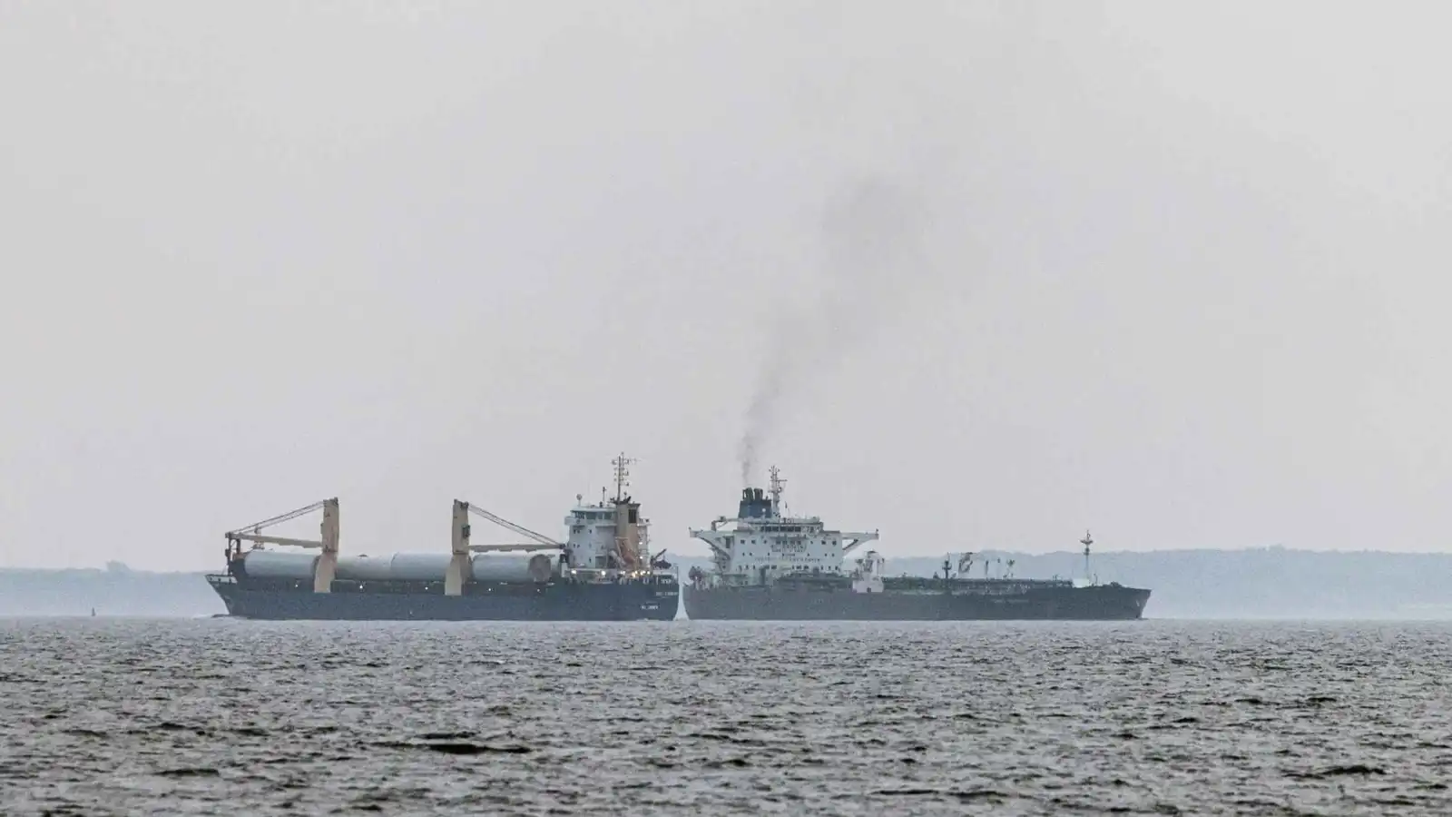 من البلطيق إلى البيت الأبيض.. تحركات روسيا تفتح جبهة توتر جديدة مع واشنطن