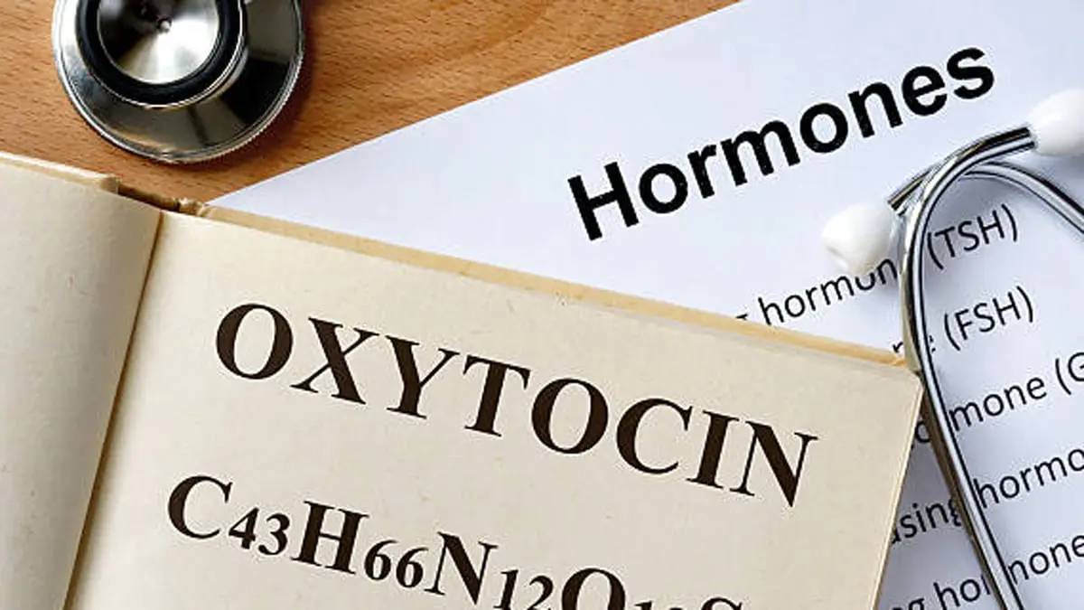 ما علاقة "هرمون الحب" بمرض الزهايمر؟
