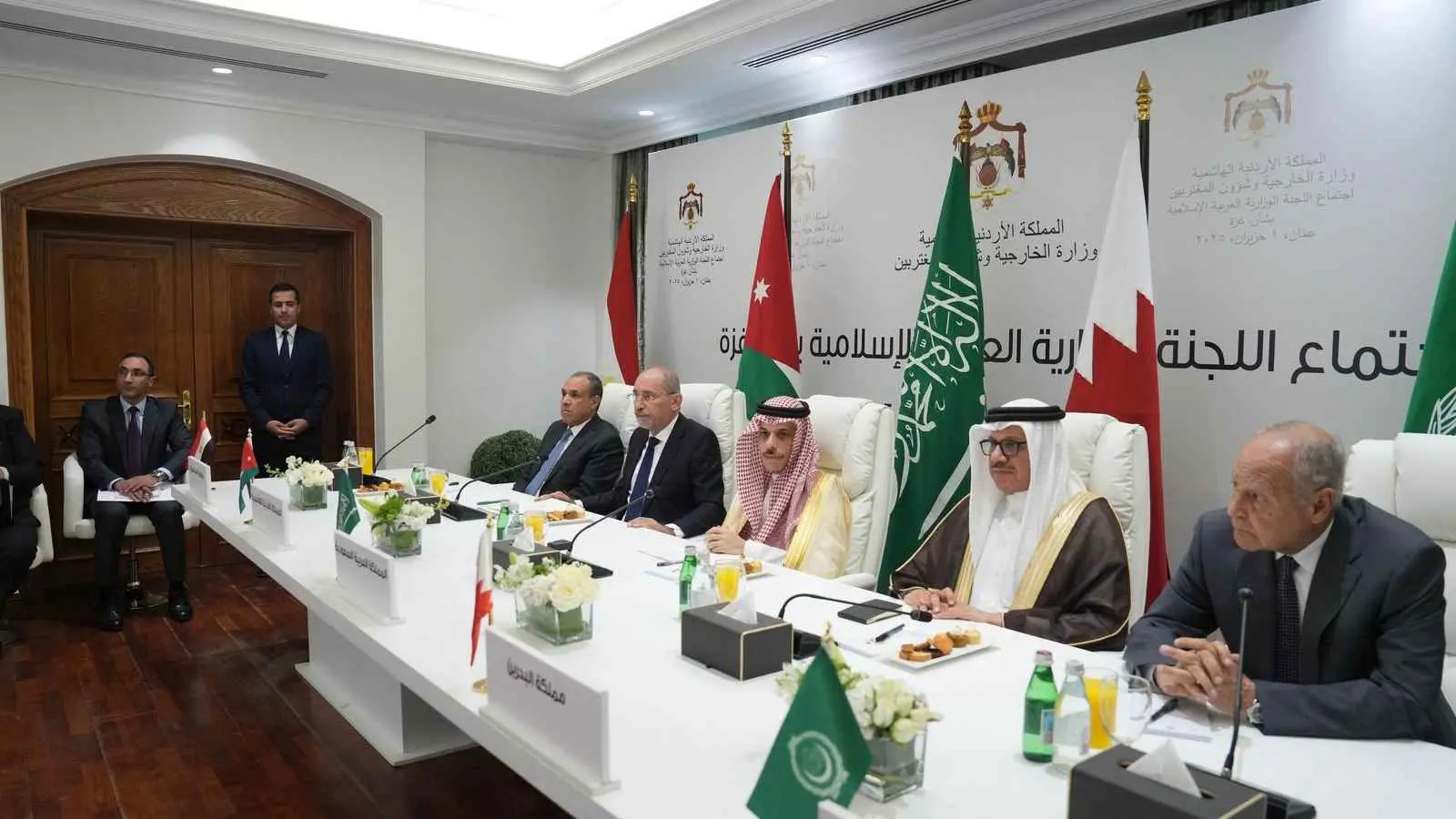 "متطرفة وترفض السلام".. لجنة غزة العربية تهاجم إسرائيل