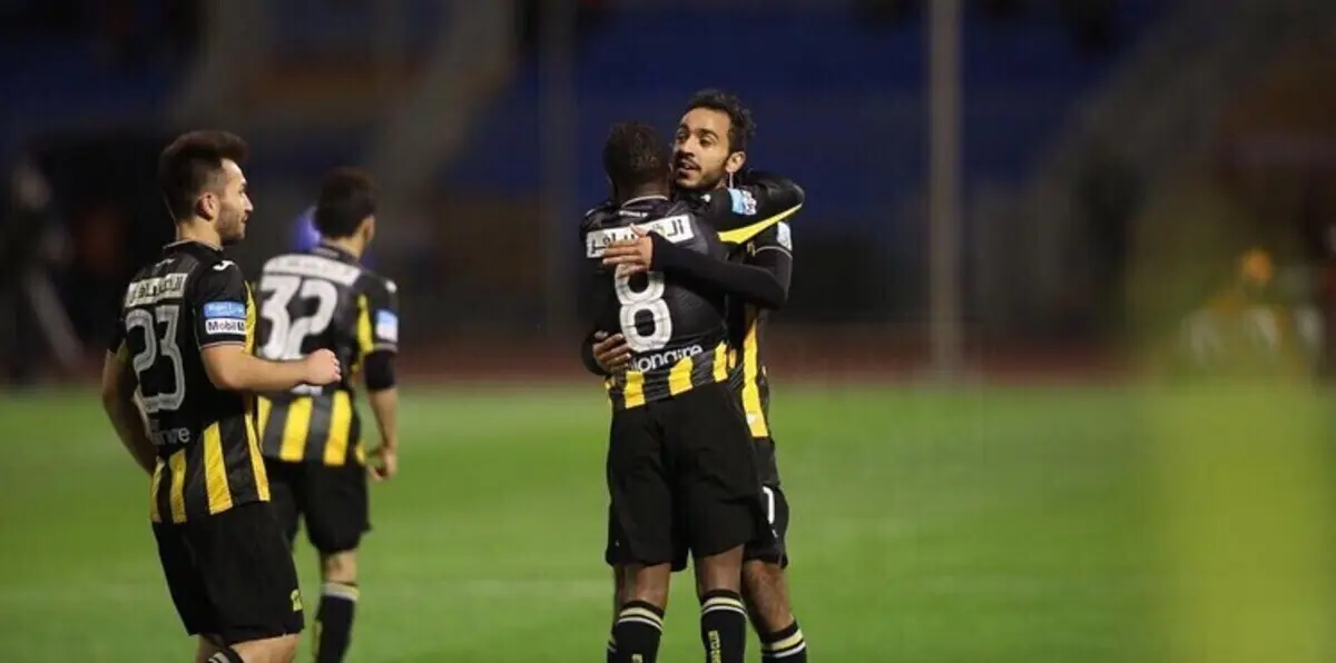 الزمالك يعلن وصول عروض رسمية لضم "كهربا".. و"كاف" يرد على رينجرز