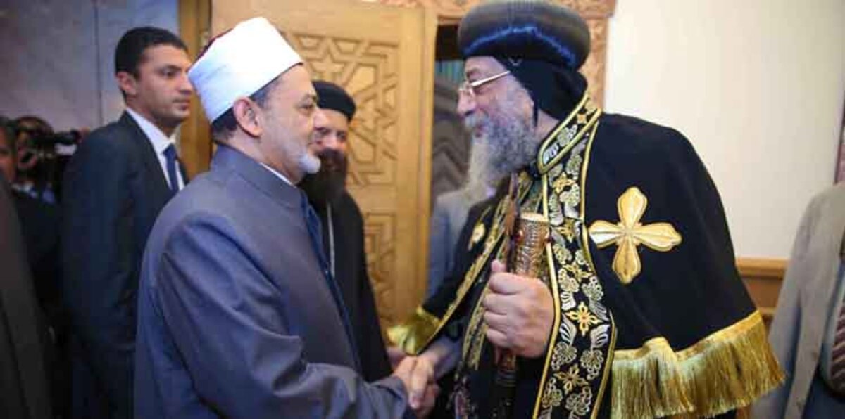 مدير مرصد الفتاوى التكفيرية لـ "إرم نيوز: "التواصل الاجتماعي" تعيق محاربة الأزهر للتطرف وهكذا نتعامل مع "الإلحاد"