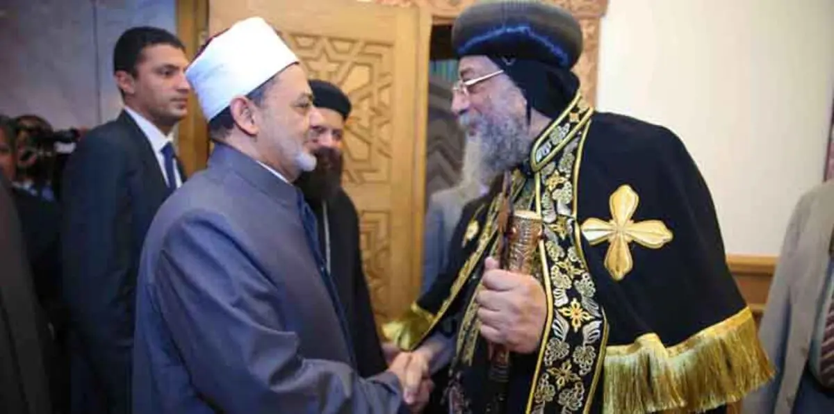 مدير مرصد الفتاوى التكفيرية لـ "إرم نيوز: "التواصل الاجتماعي" تعيق محاربة الأزهر للتطرف وهكذا نتعامل مع "الإلحاد"