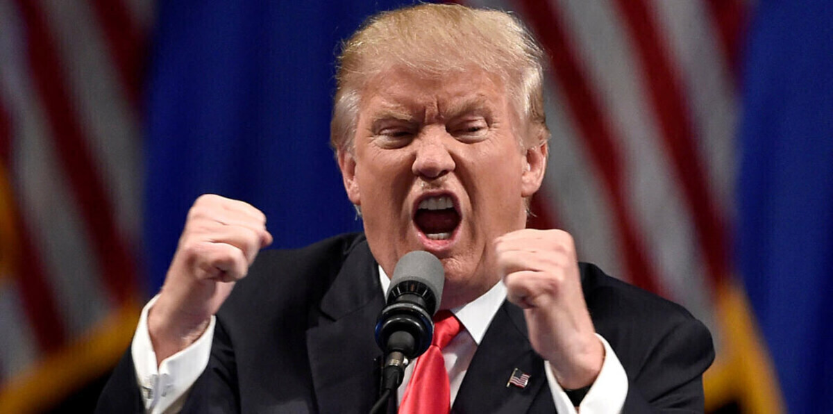 أحداث فرجينيا تطيح بـ3 من مستشاري ترامب