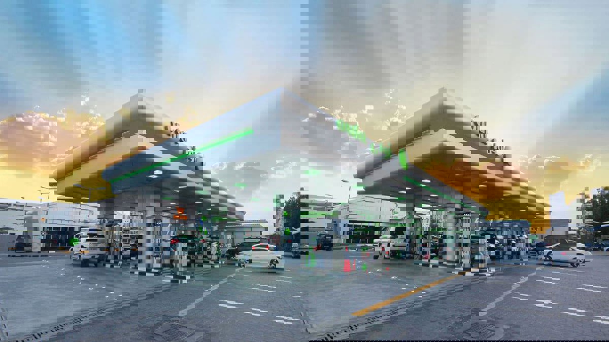 دعوات كويتية لمقاطعة محطات الوقود الخاصة بحجة "ابتزازها للشعب"