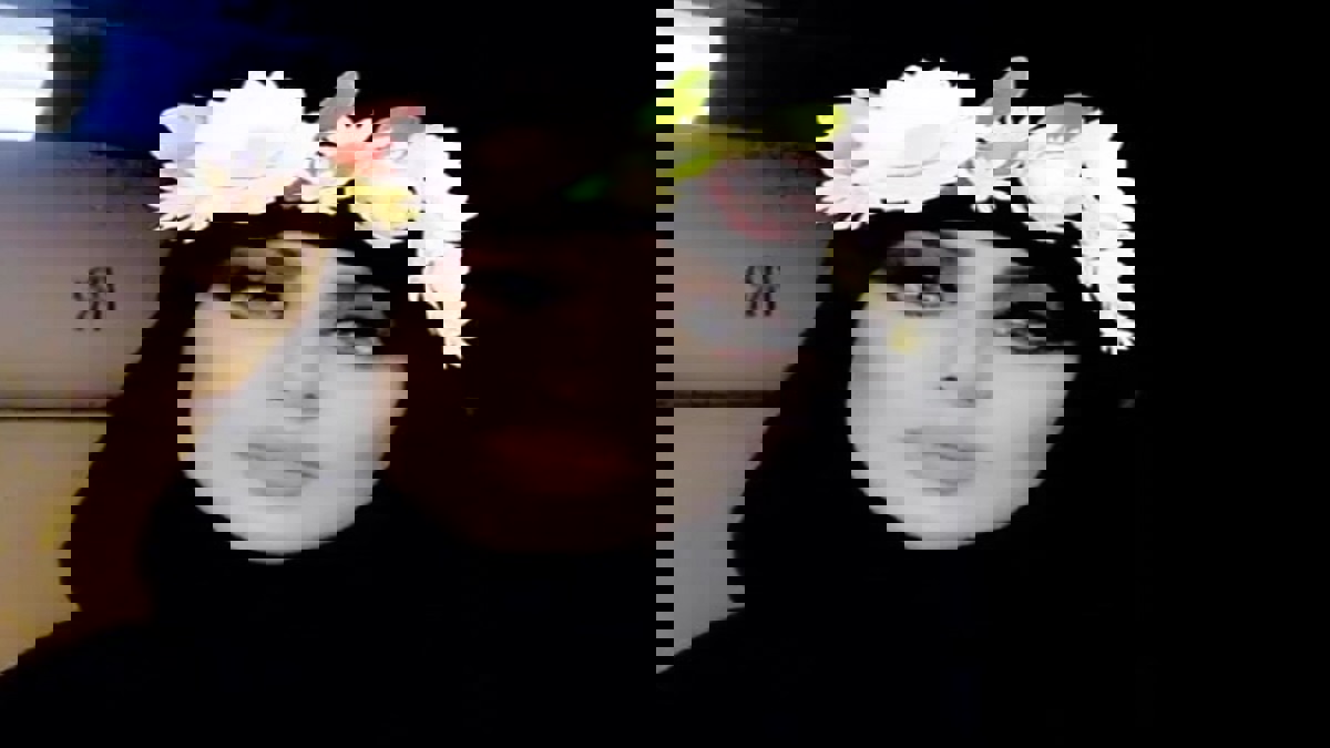 حليمة بولند للإعلامي السعودي محمد التوم: "إنت شقي وشيطون" 