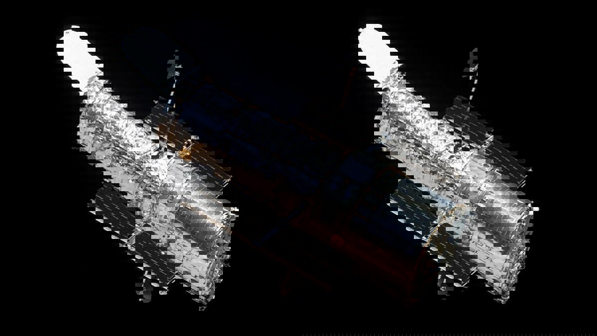 إيلون ماسك يتدخل لإنقاذ تلسكوب هابل