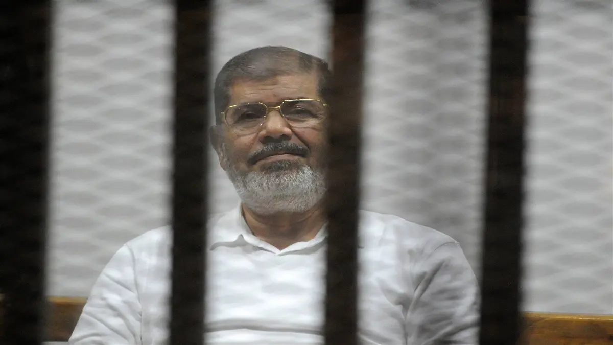 مصر.. تأجيل محاكمة محمد مرسي وآخرين في قضية "اقتحام الحدود الشرقية"