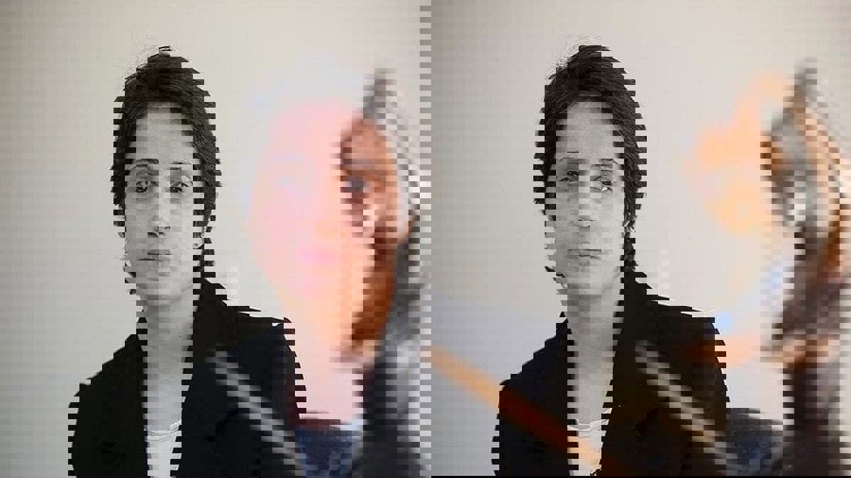 إيران تعيد الناشطة الحقوقية نسرين ستوده إلى السجن