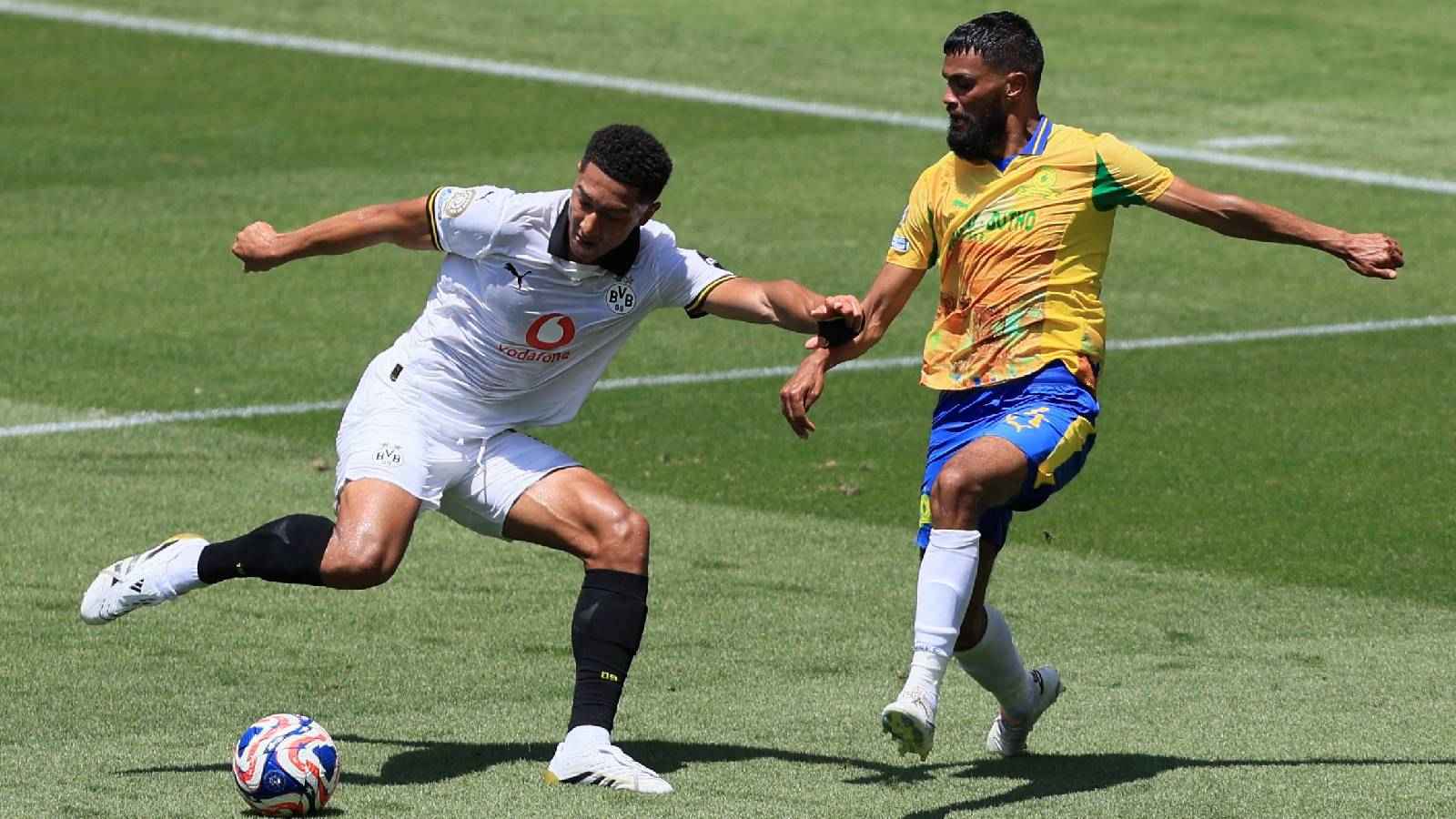 شقيق بيلينغهام يحرز أول أهدافه مع دورتموند (فيديو)