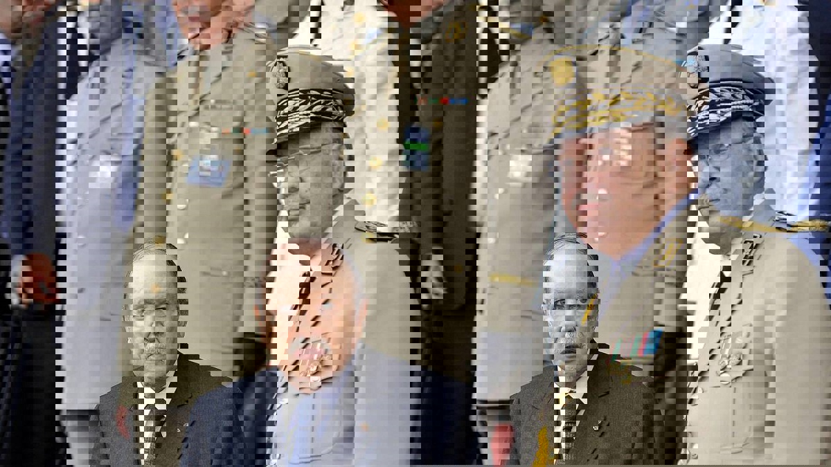 أحد قادة احتجاجات الجزائر يرفض عرض الجيش بشأن بوتفليقة