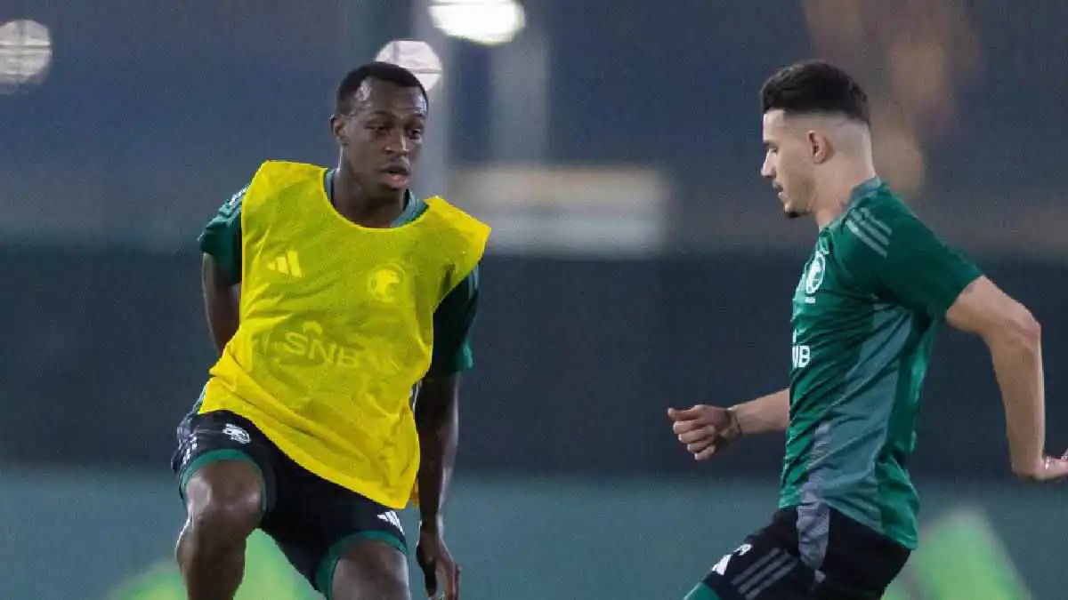 إصابة جديدة تضرب المنتخب السعودي