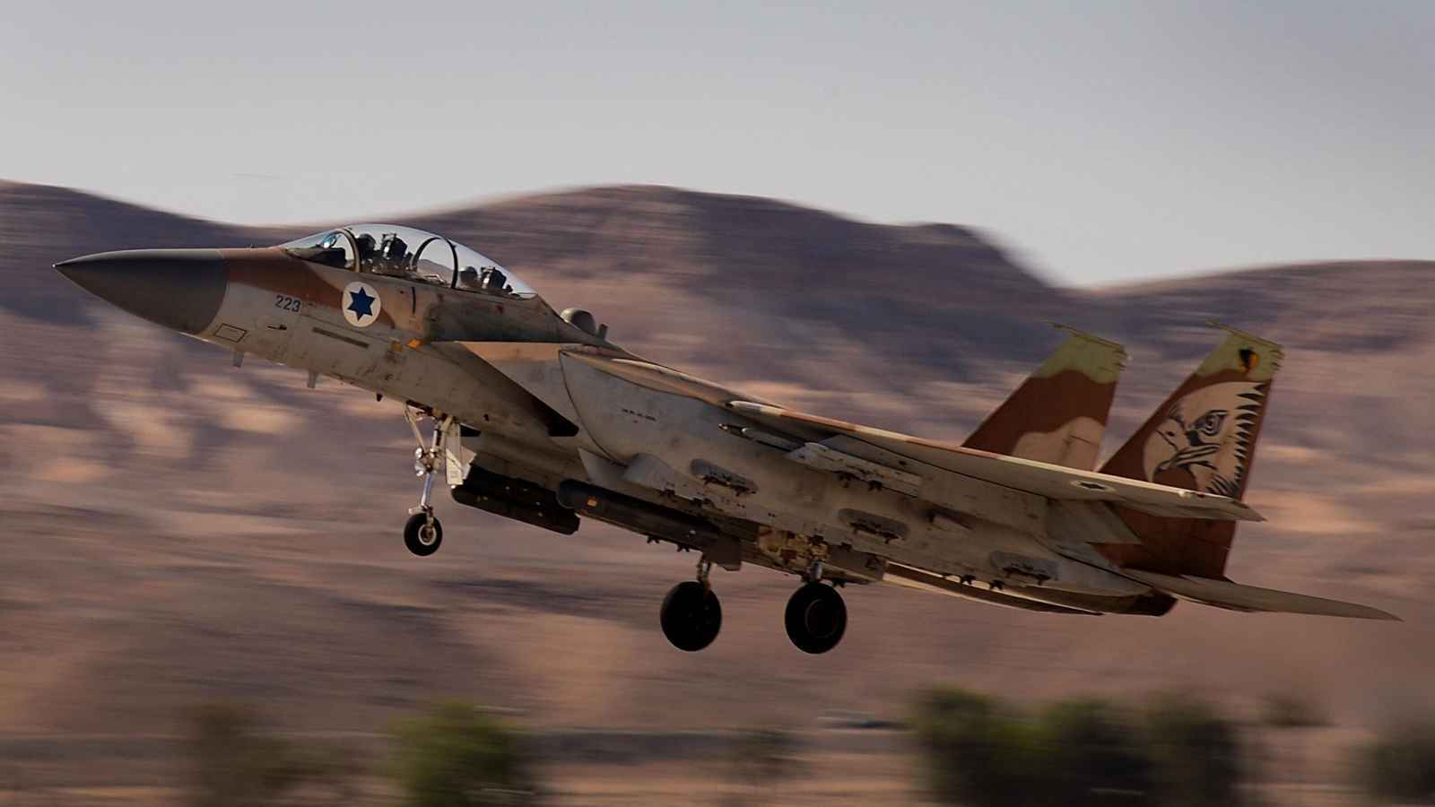 الهجوم الإسرائيلي "الكبير" على إيران.. سيناريوهات الضربة والتوقيت المحتمل