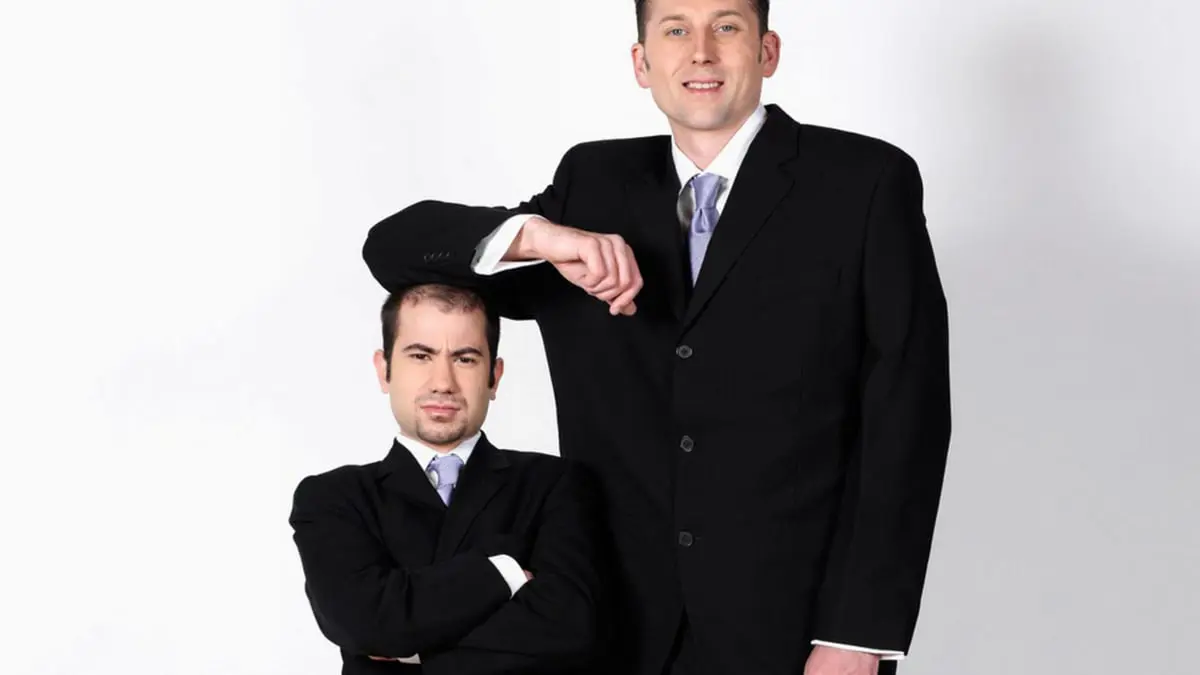 دراسة: "قصار القامة" يميلون إلى "الصفات العدوانية والأنانية"