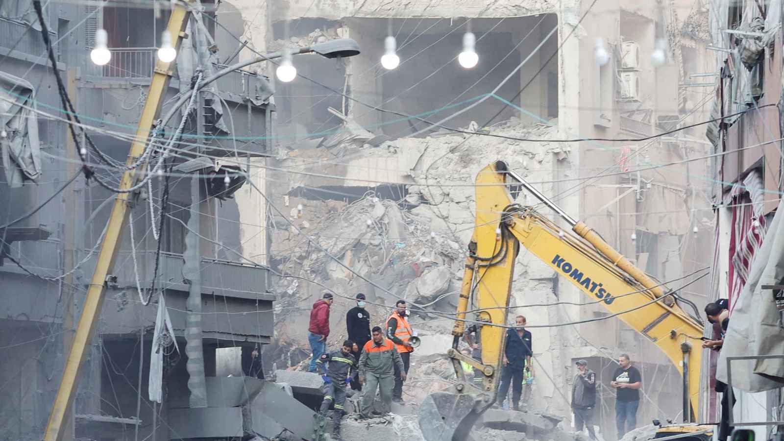 لبنان.. تفجيرات عنيفة واشتباكات في الخيام والنبطية (فيديو)